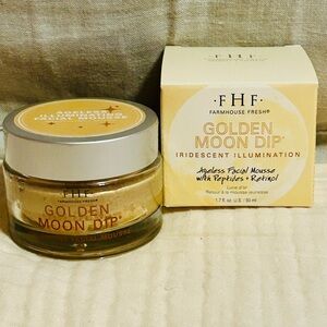 Golden Whipped Youth Mousse